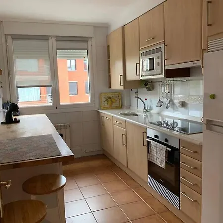 Piso A 5 Minutos De La Playa En Santander! Apartmán